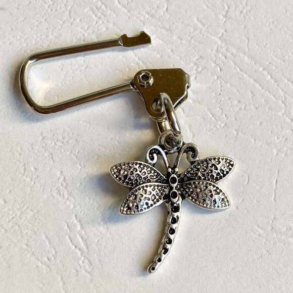 Dragonfly Keychain Zipper Pull Purse Bag Charm Backpack Silver Plated Insect Bug - Picture 7 of 9